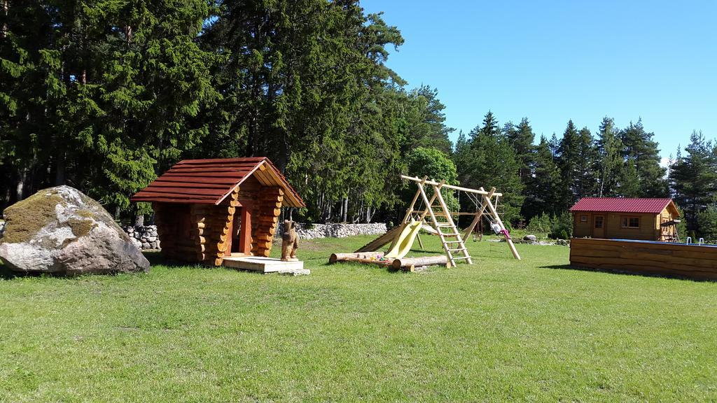 Hiievalja Maenniste Holiday Home חדר תמונה