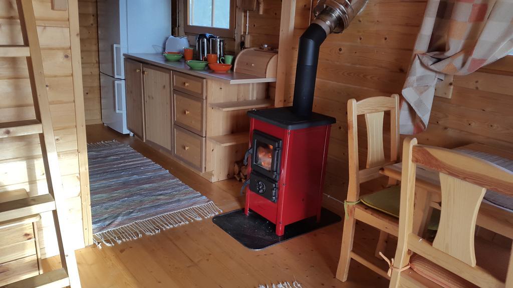 Hiievalja Maenniste Holiday Home מראה חיצוני תמונה